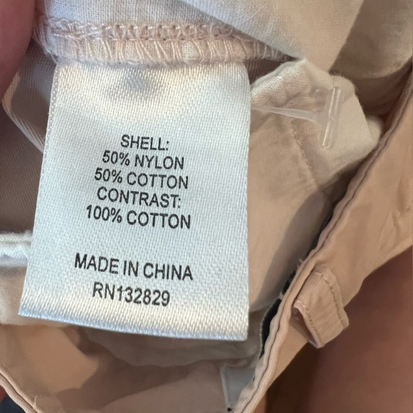 L’ACADEMIE REVOLVE Delphine Pant Blush Wide Leg Crop Khaki Women’s Size Small - Picture 13 of 16